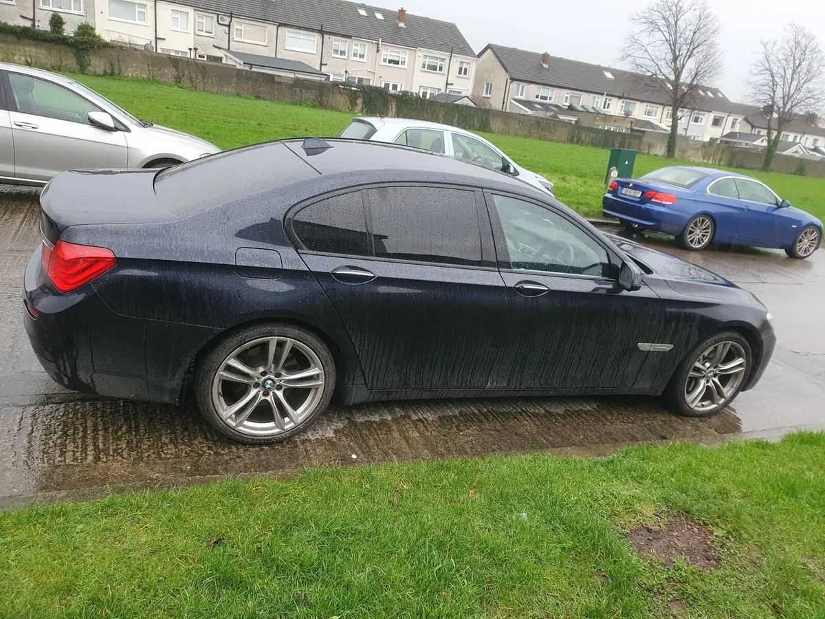 Bmw 7 series - Image 3