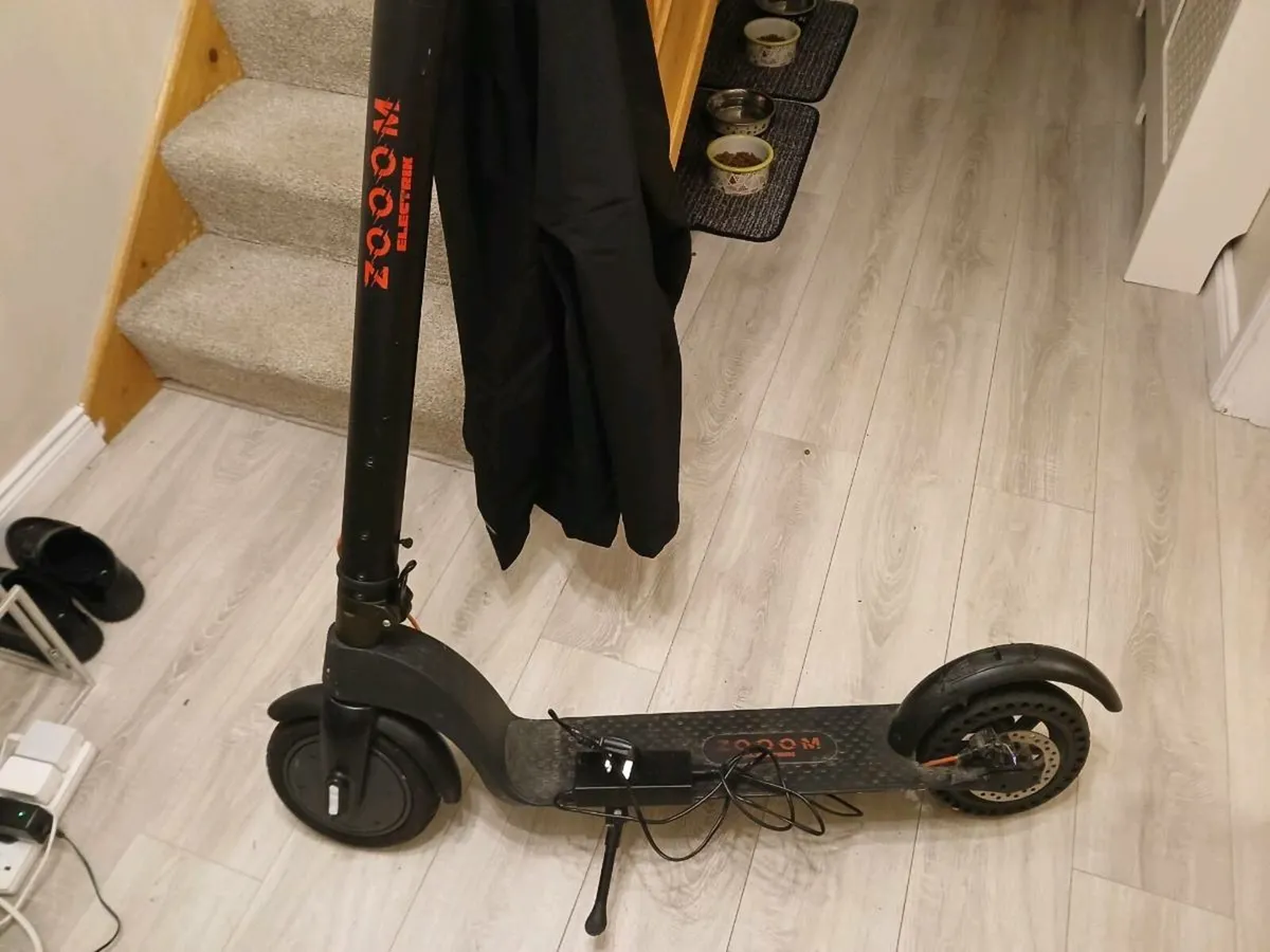 Electric scooter - Image 1