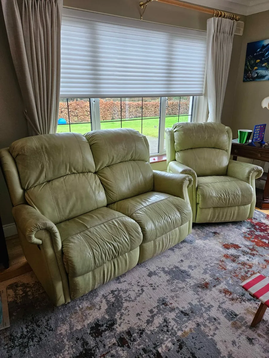 Couch & 2 x 1 seater - Image 2