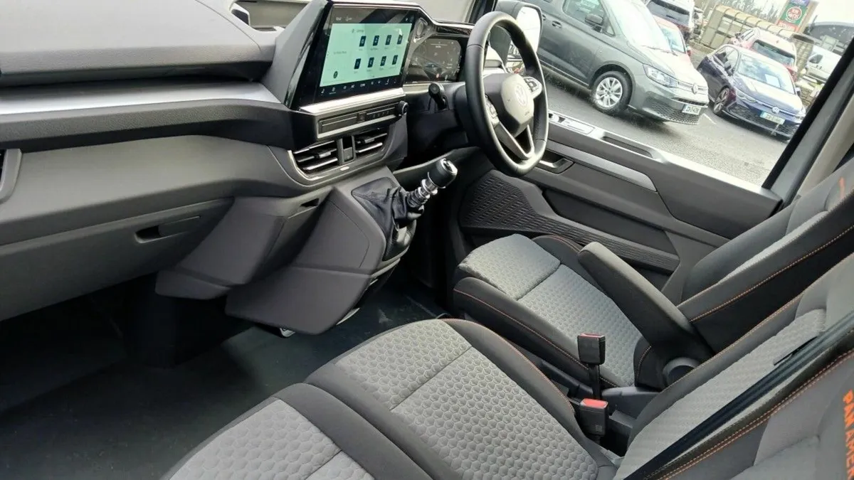 Volkswagen Transporter Pan-Americana LWB28 110BHP - Image 2