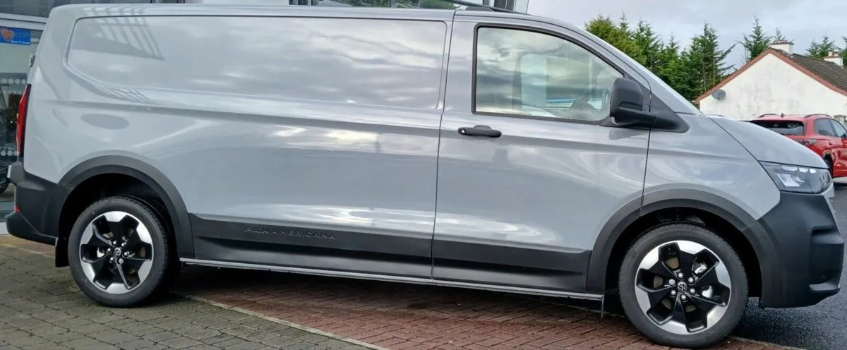 Volkswagen Transporter Pan-Americana LWB28 110BHP - Image 3