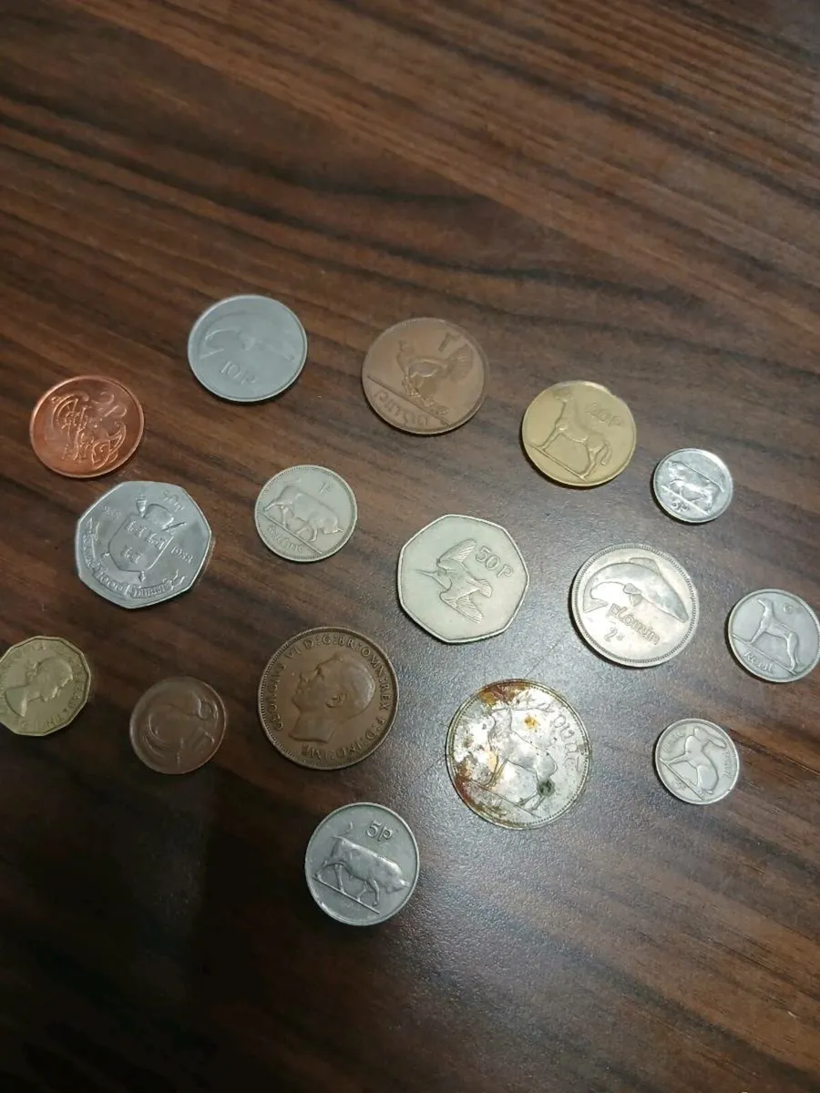 Few old coins - Image 1