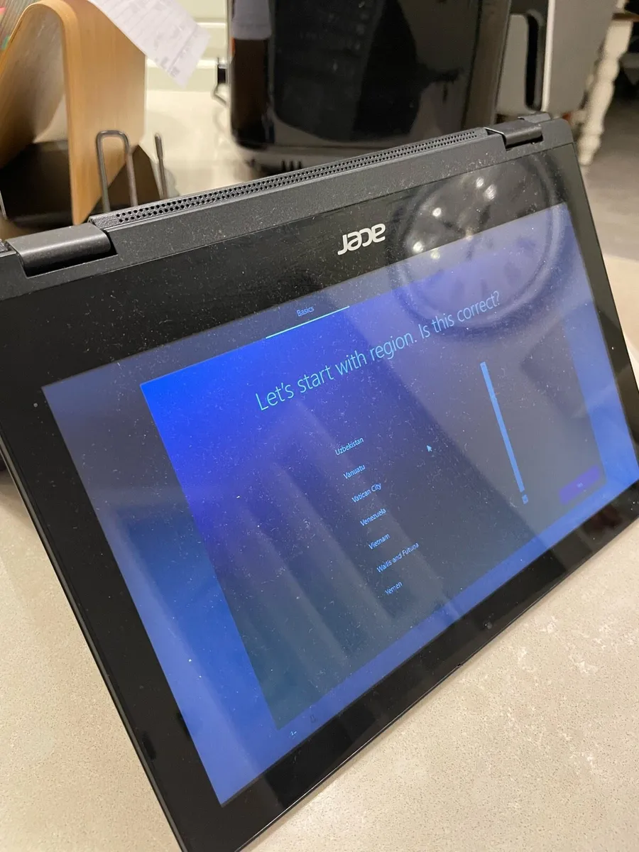 Acer laptop spin €80 - Image 3