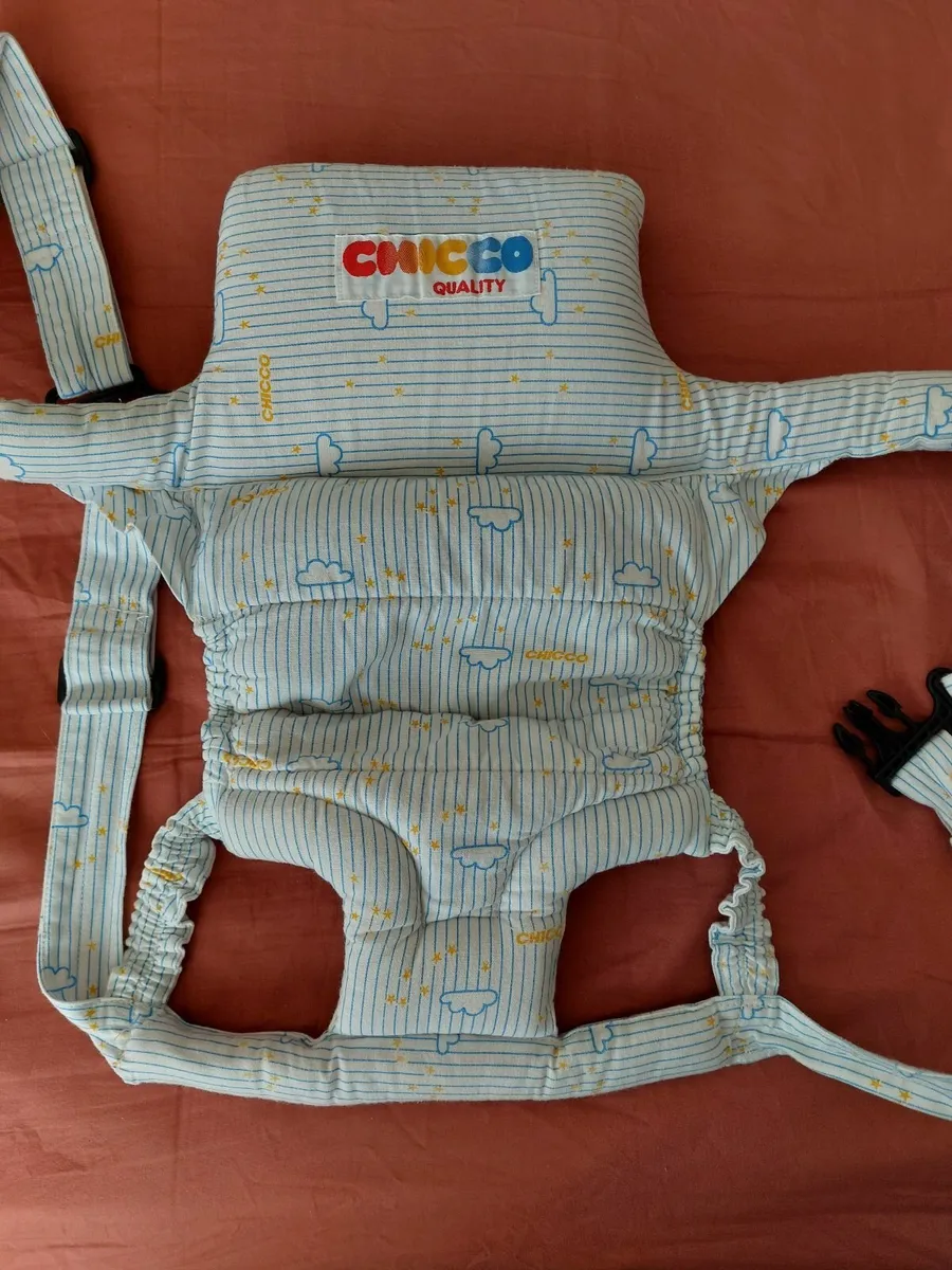 Vintage Chicco Baby Carrier – Italian Brand - Image 1