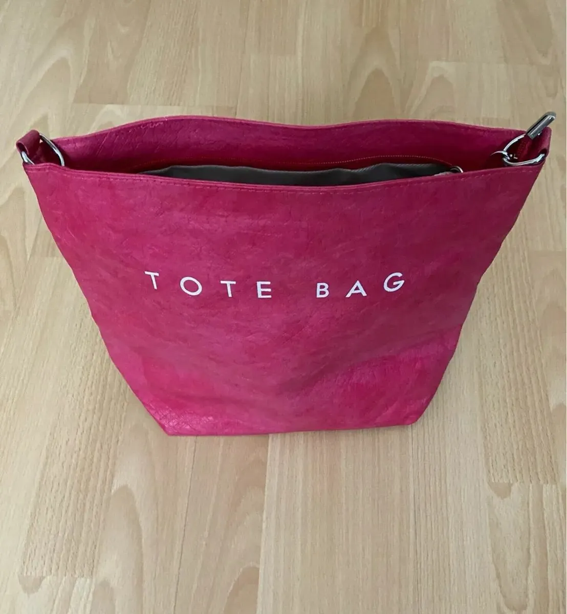 NEW Pink Tote Bag with Adjustable Shoulder Strap - Image 2