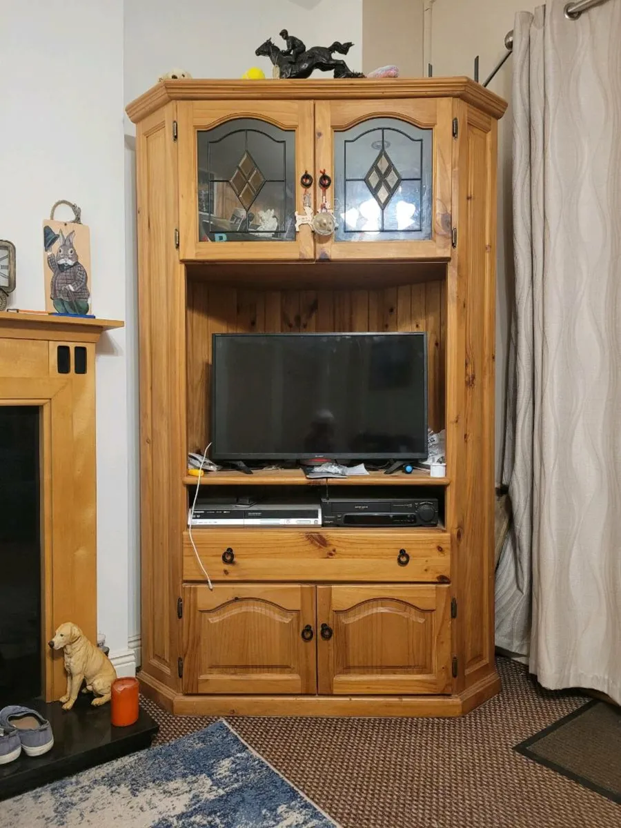Pine TV corner unit and Pine Display Unit - Image 2