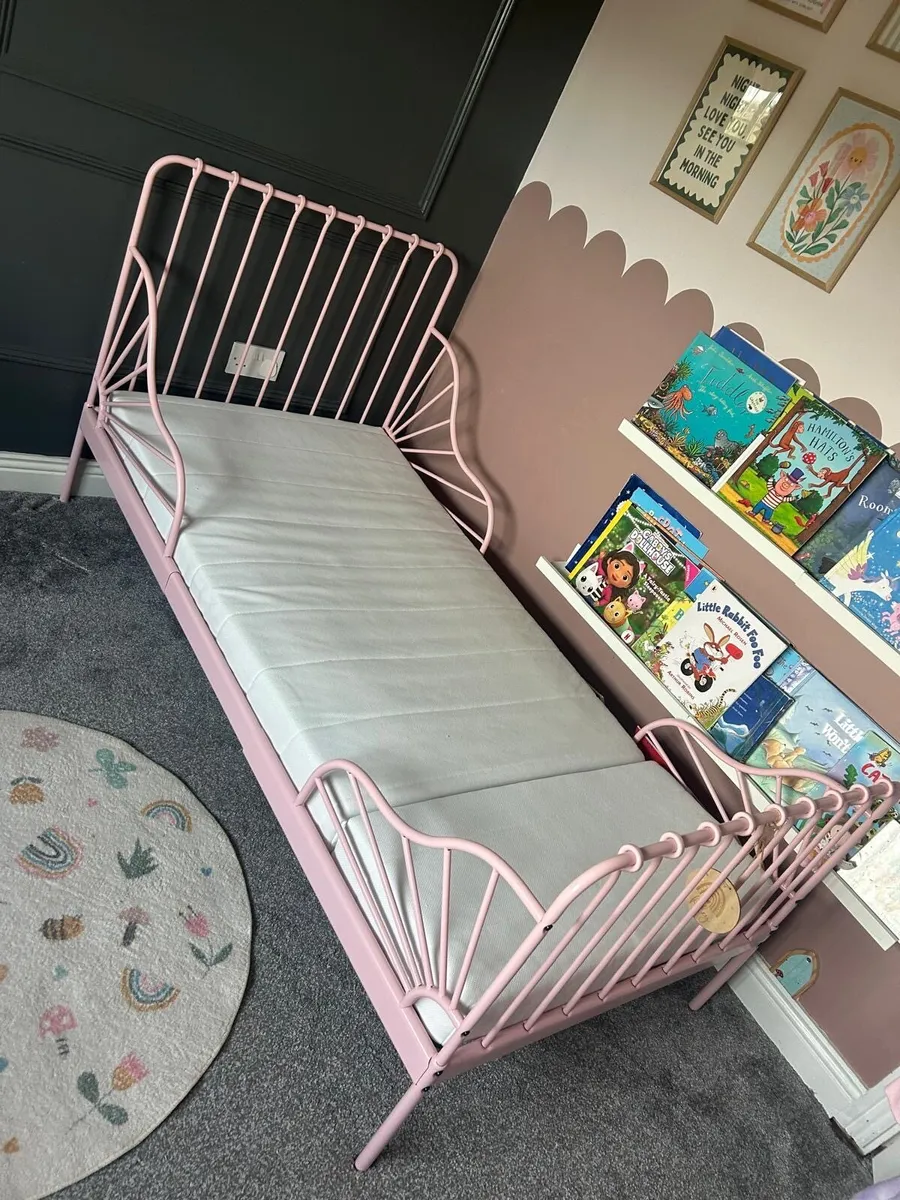 Kids Bed - Image 1