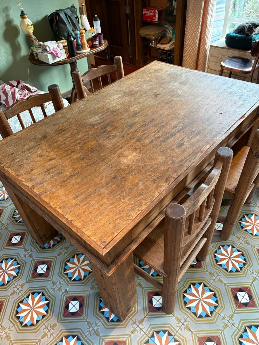 Dining table - Image 3