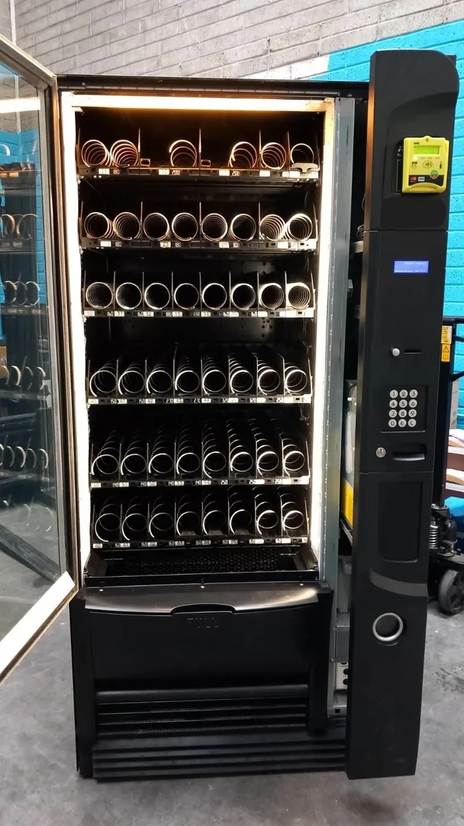 Vending Machine - Image 1