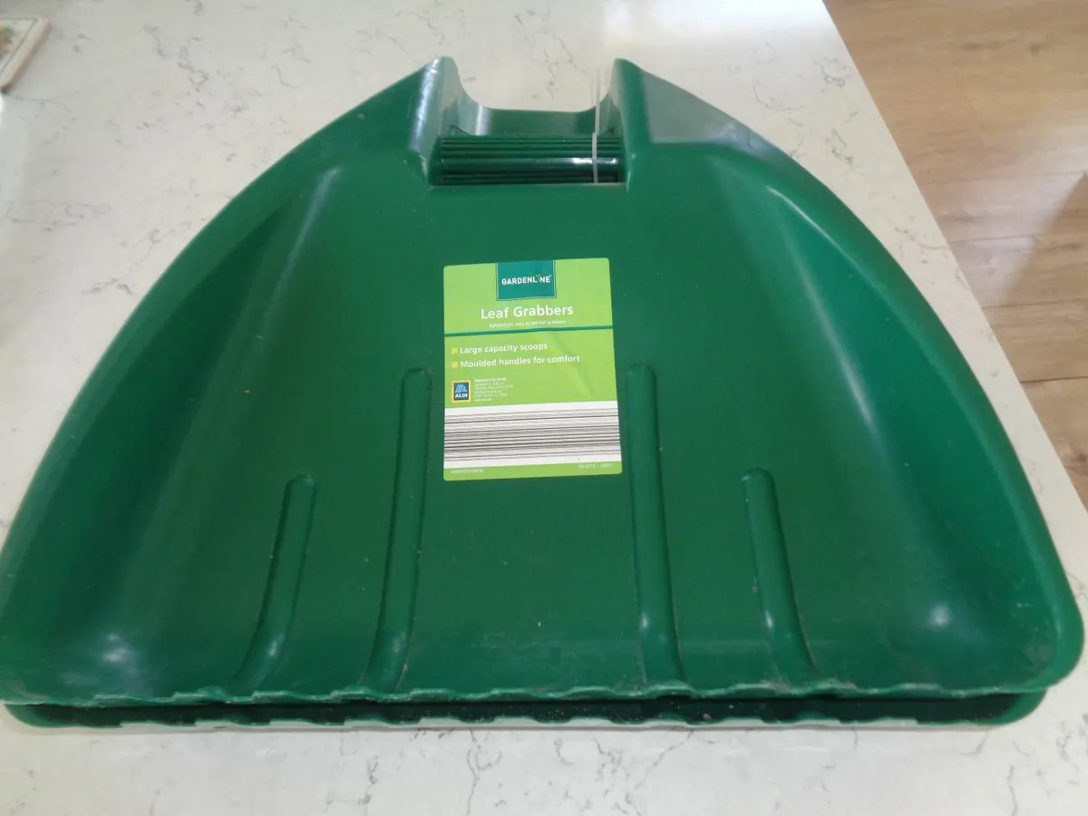 Leaf Grabber Set for Sale - Image 1