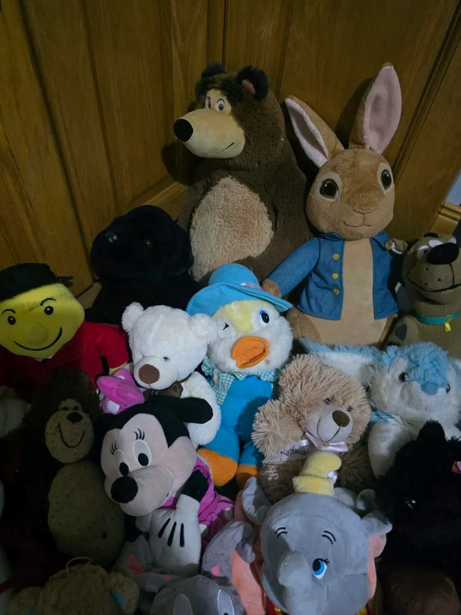 Large teddy soft toy bundle - Image 4