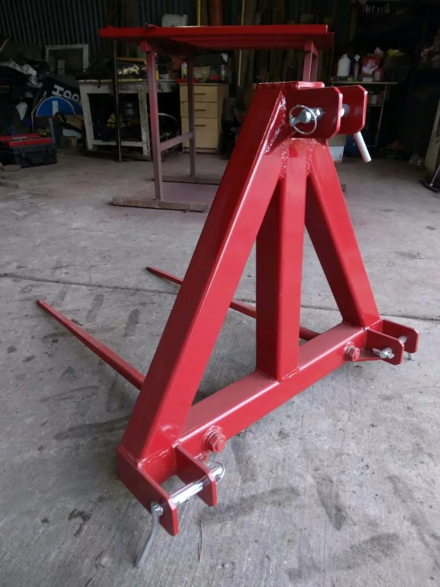 New bale spike for sale - Image 2