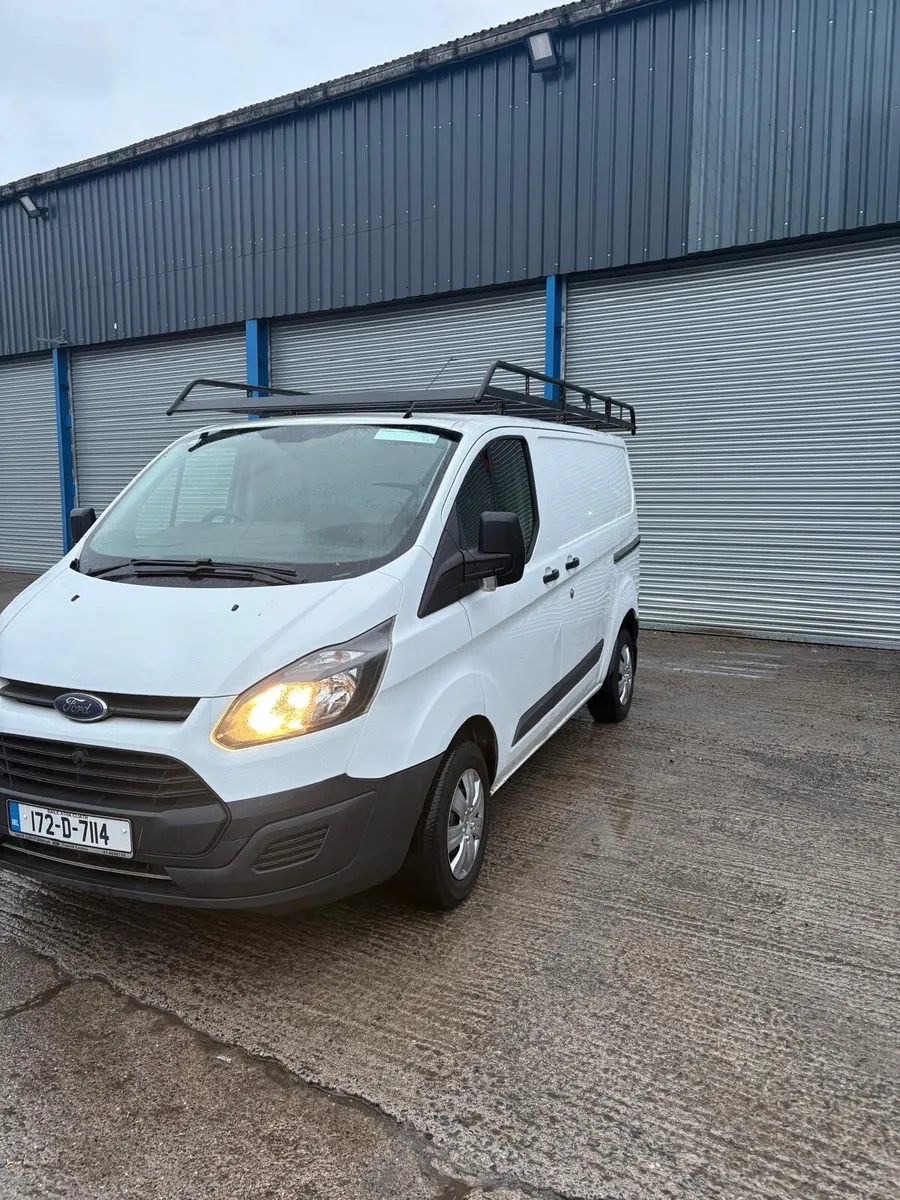 172 Ford Transit custom 2.0 FWD - Image 4