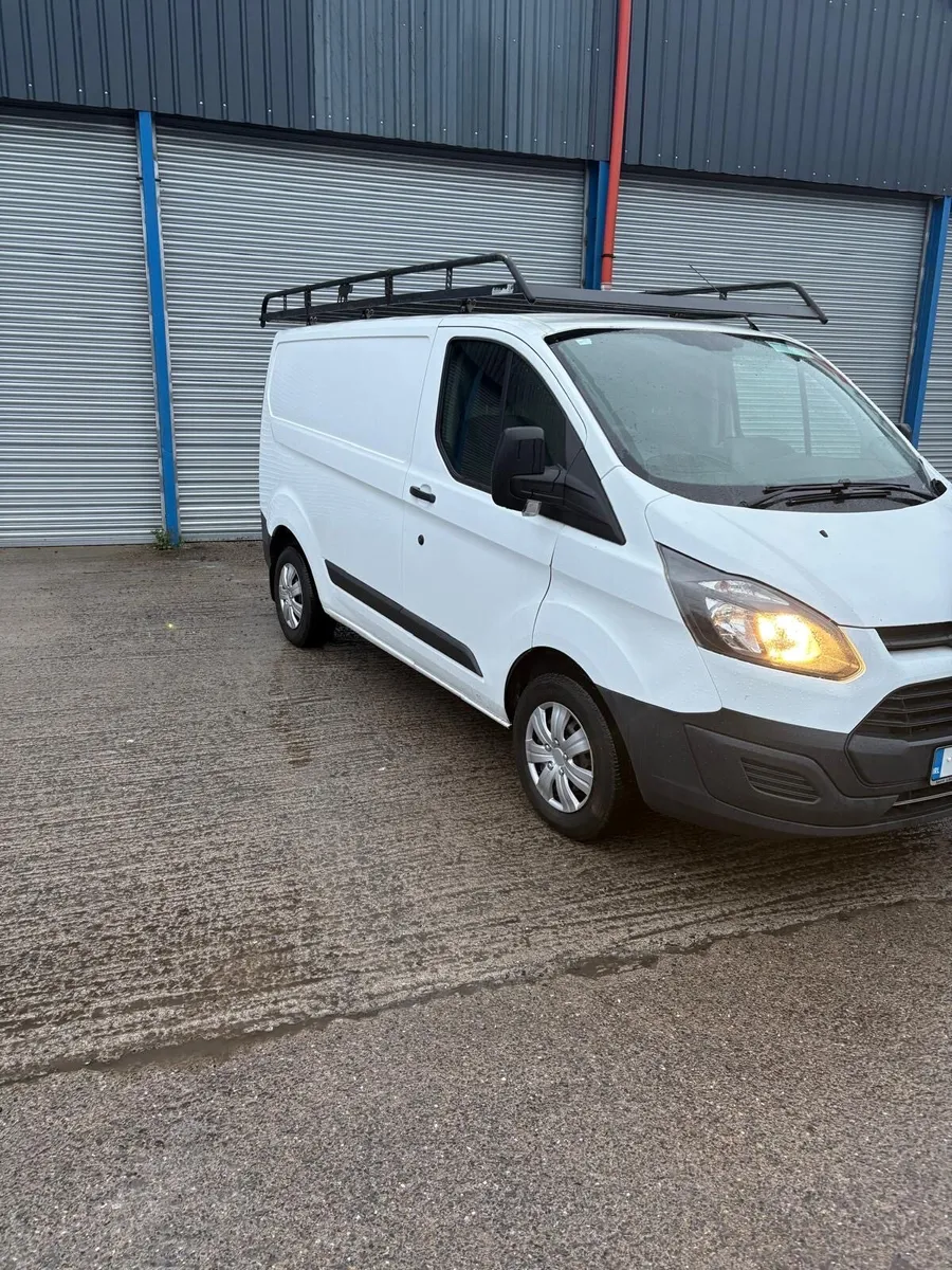 172 Ford Transit custom 2.0 FWD - Image 2
