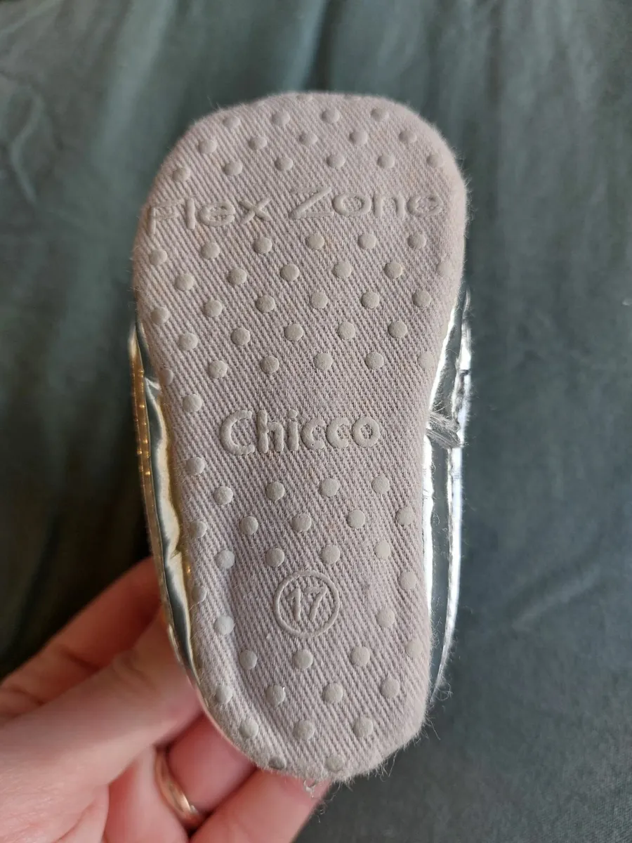 New - Chicco Baby silver shoes - Size 17 - Image 2