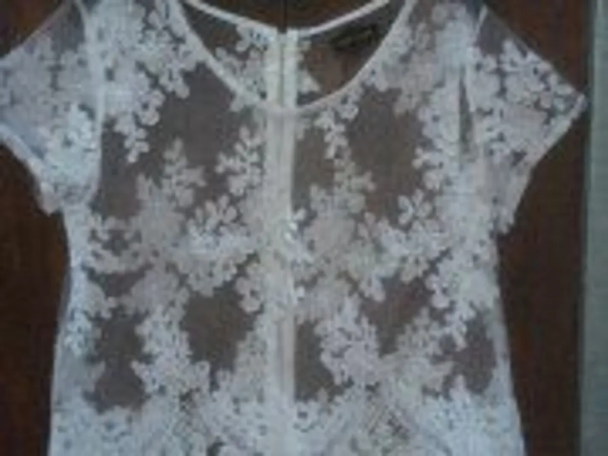 Ladies Tops - Various Designs - see pictures - Image 3