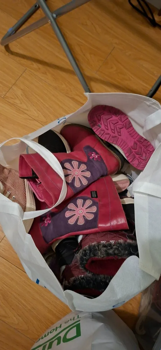 Girls winter boots and shoes