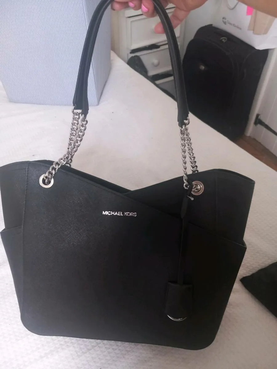 Michael kors bags - Image 2