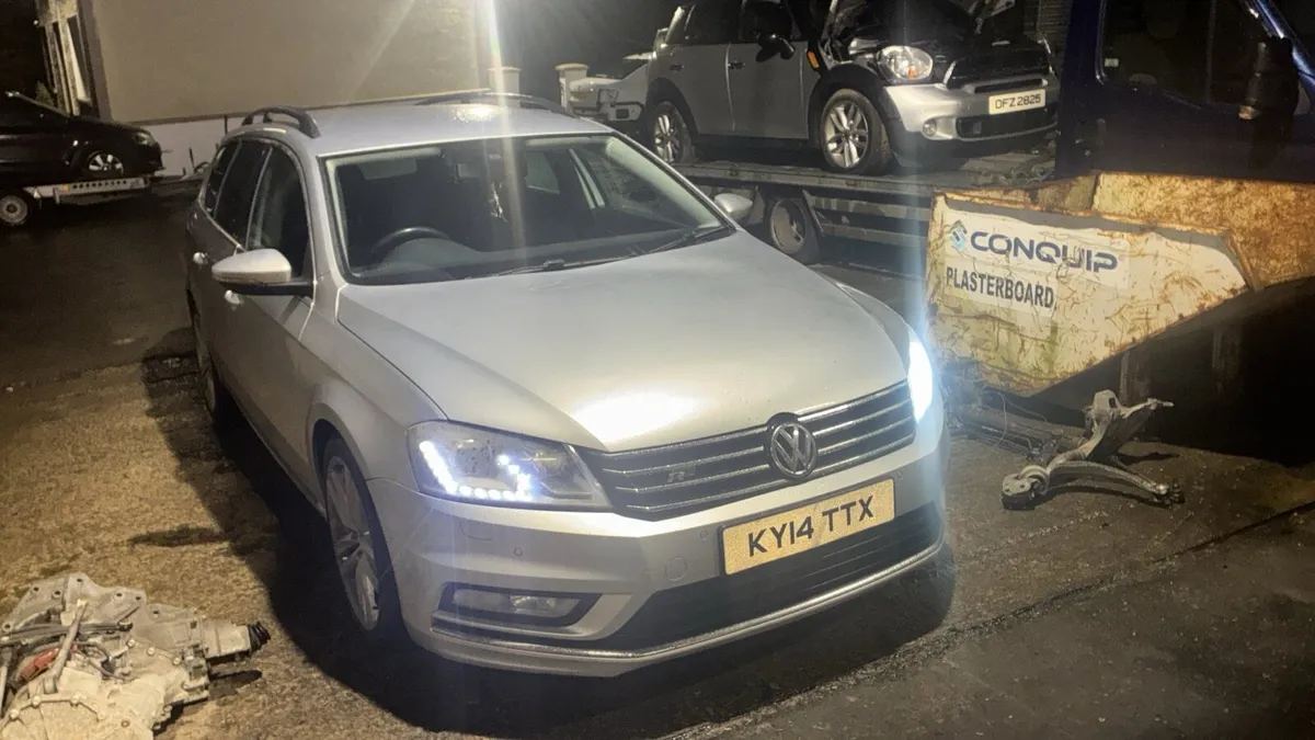 Vw Passat 06-16 parts/breaking