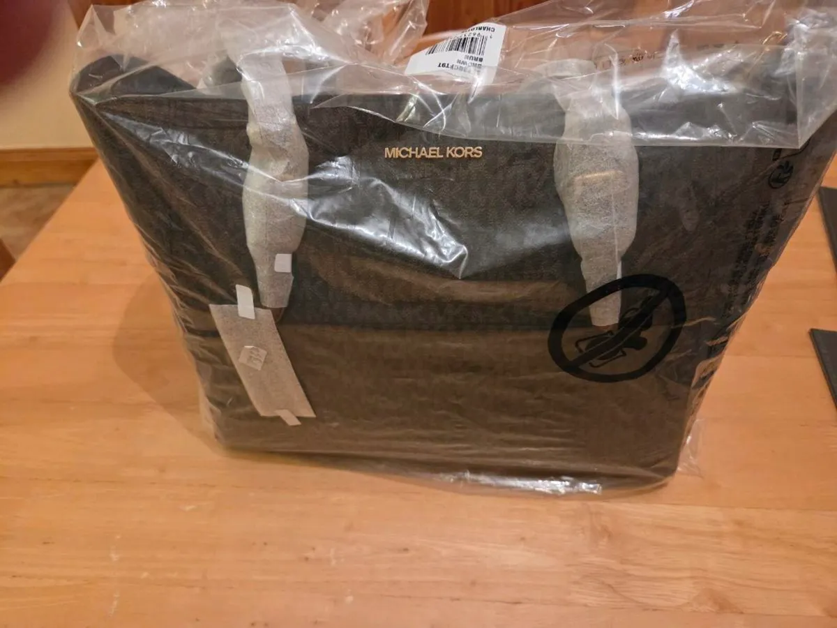 Micheal Kors Handbag - Image 1