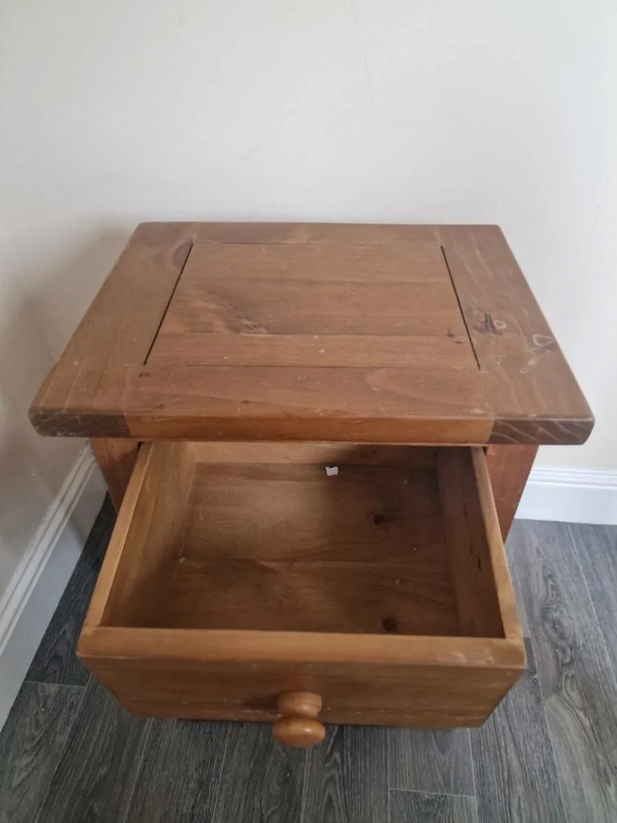 Pine locker - Image 3