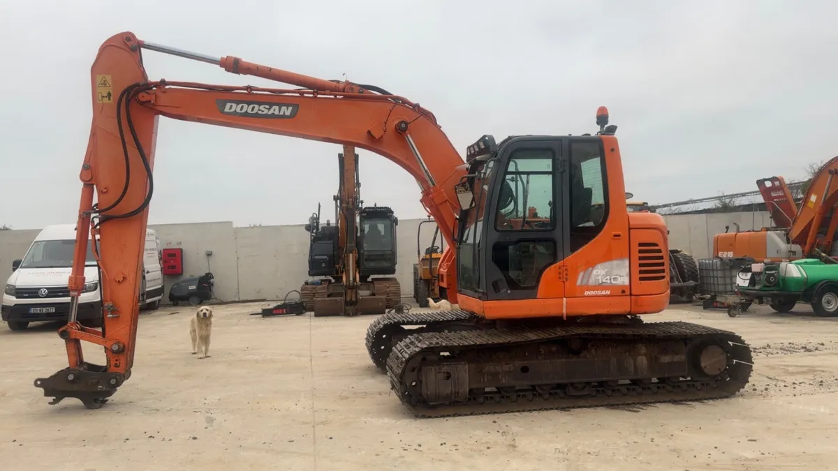 Doosan Dx140 - Image 2