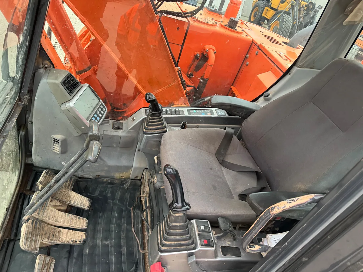 Doosan Dx140 - Image 3