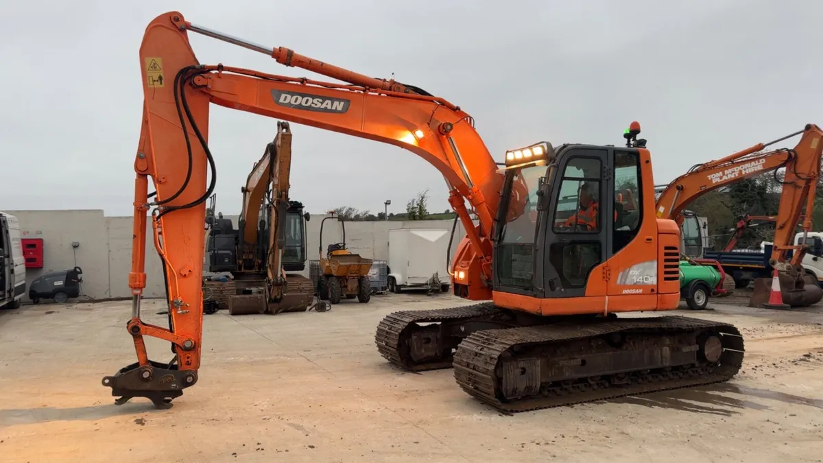 Doosan Dx140 - Image 1