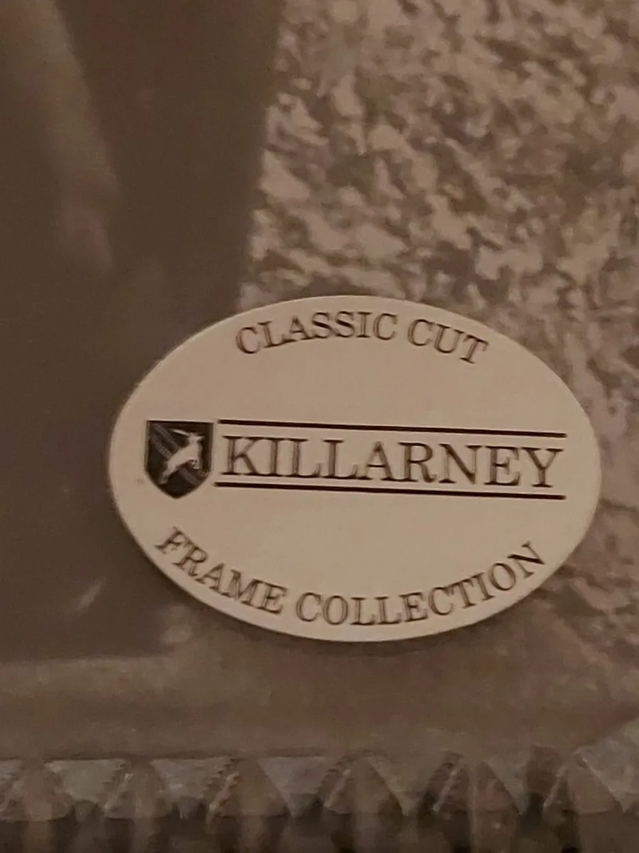 BRAND NEW Killarney Cut Crystal Large Photo Frame - Image 3