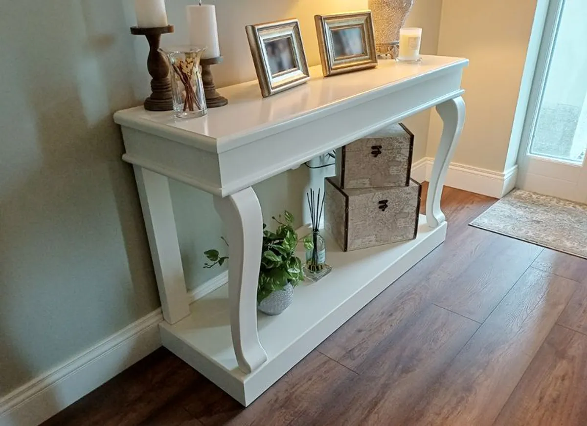 Tara Lane Scroll Table - Image 1