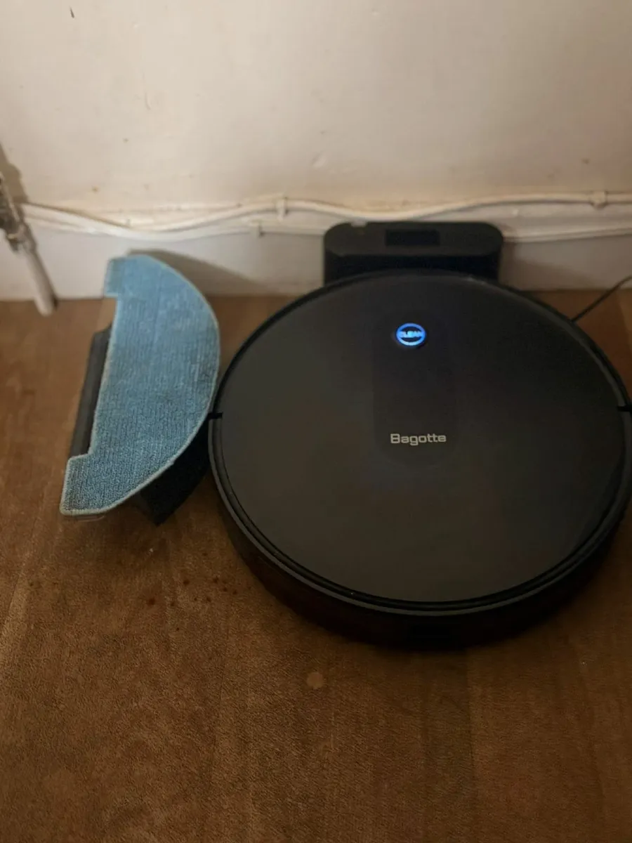 robot vacuum cleaner mop - Image 1