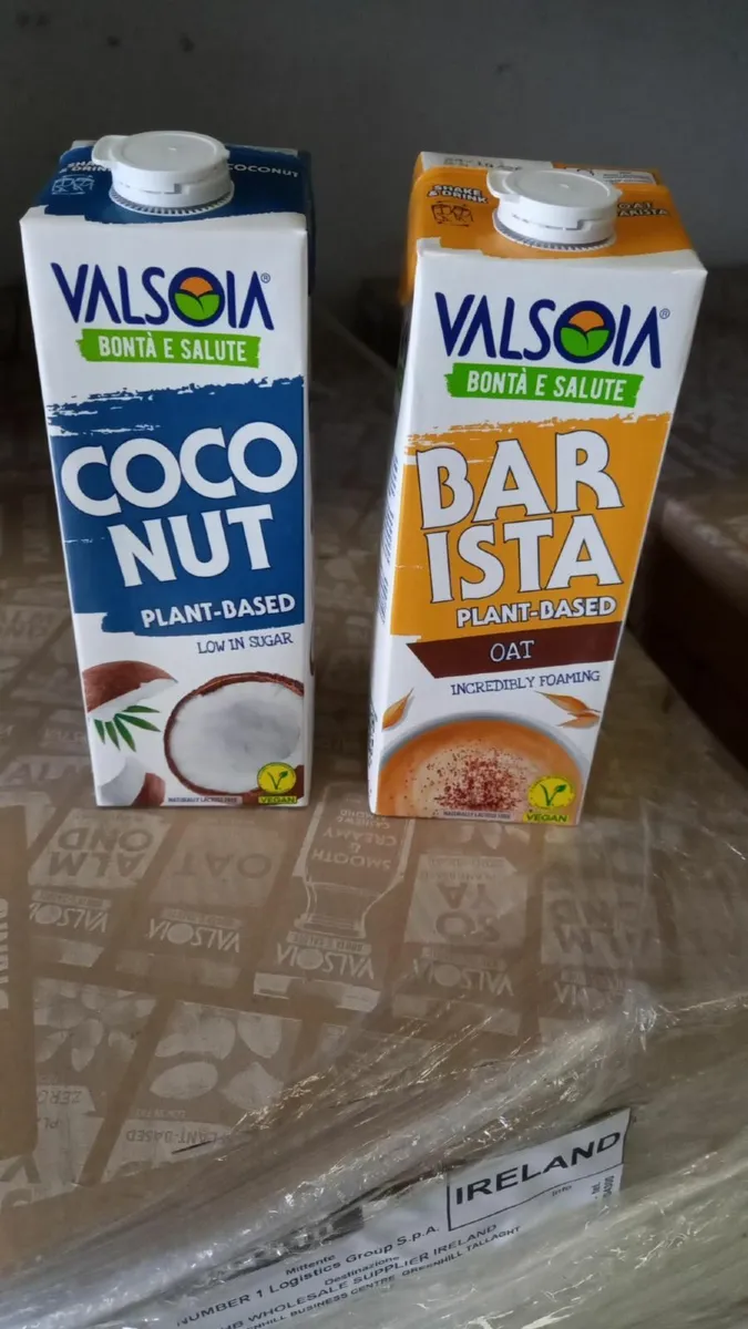 Clearance Milk Plant-Based Barista Oat / Coconut - Image 1