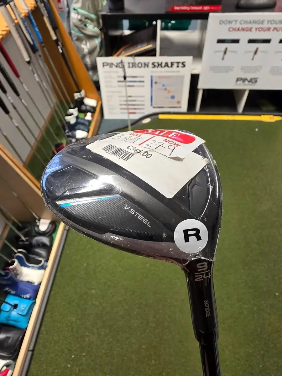 Brand New Taylormade Qi10 9 Wood - Image 2