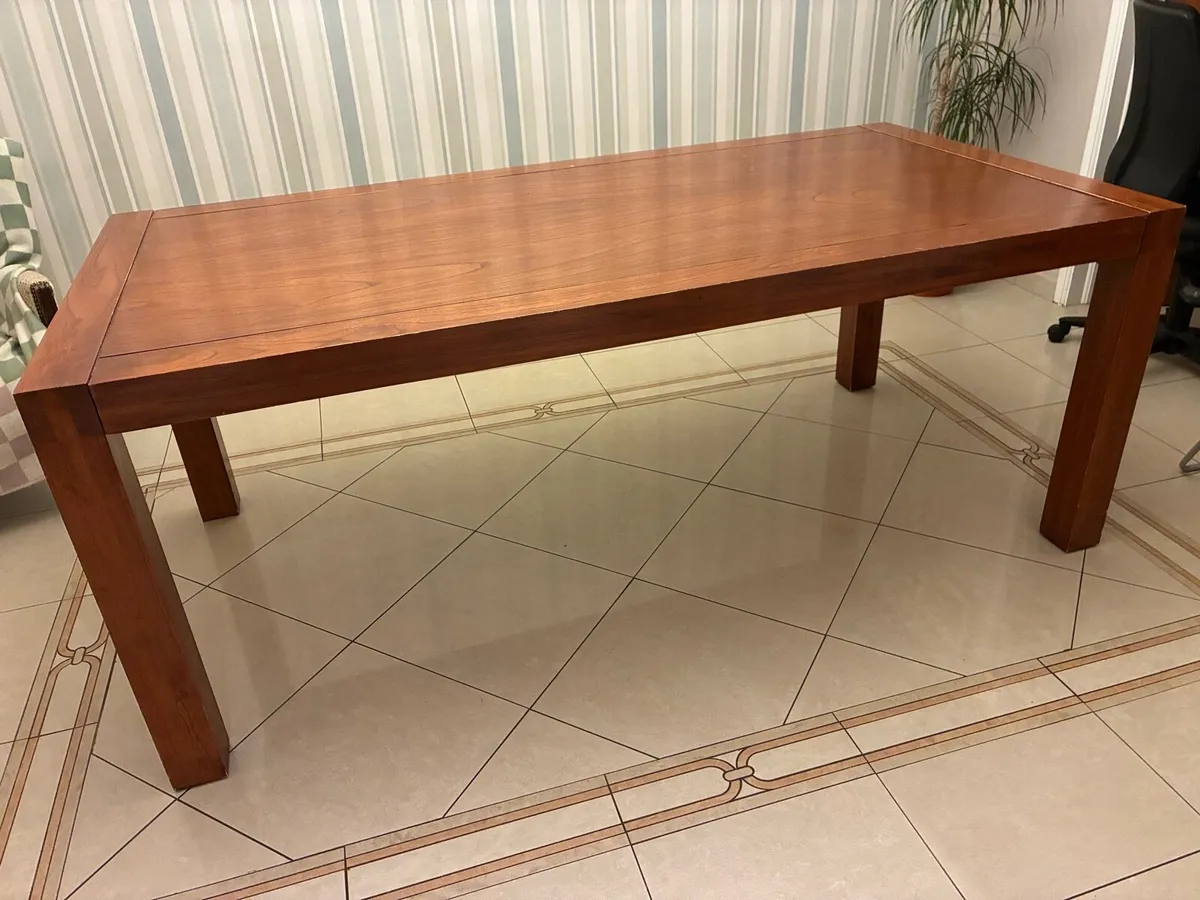 Dining room table - Image 4