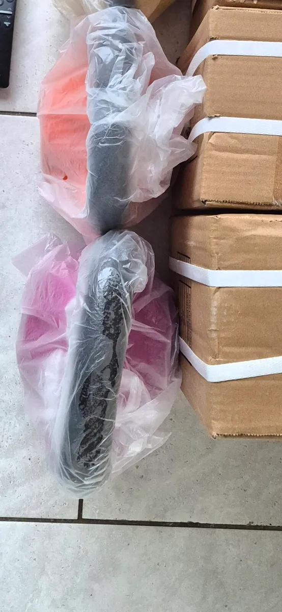 2xbrand new cast iron kettlebells - Image 4