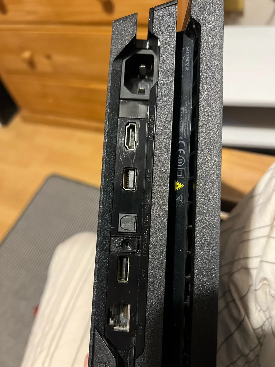 PS4 Pro with controller - Image 4