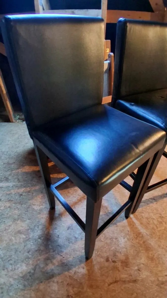 Set of 2 Breakfast Bar Stools - Image 2