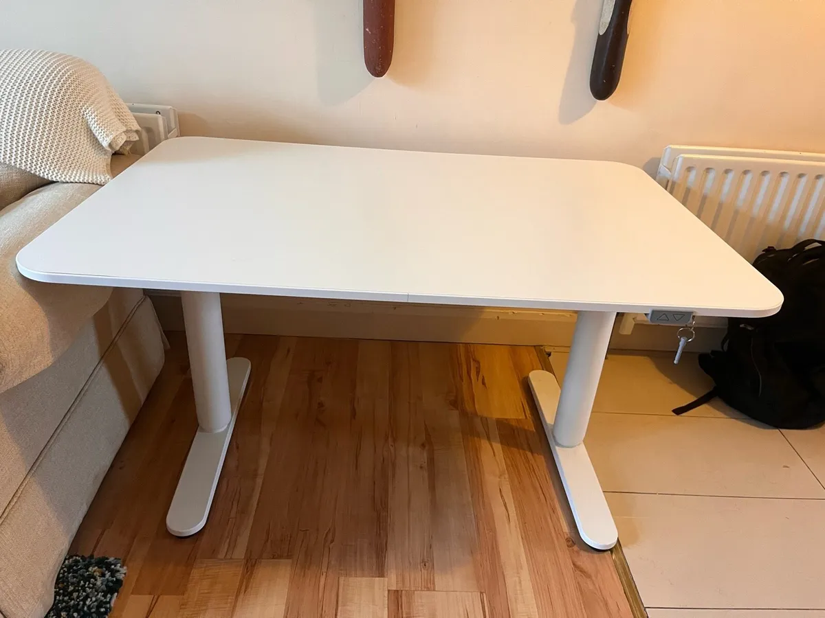 IKEA BEKANT Electric Sit/Stand Desk
