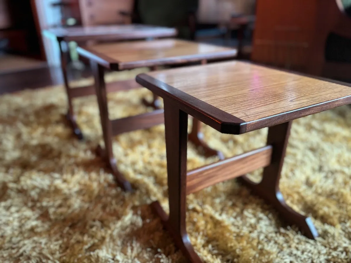 Mid century nest of tables - Image 3