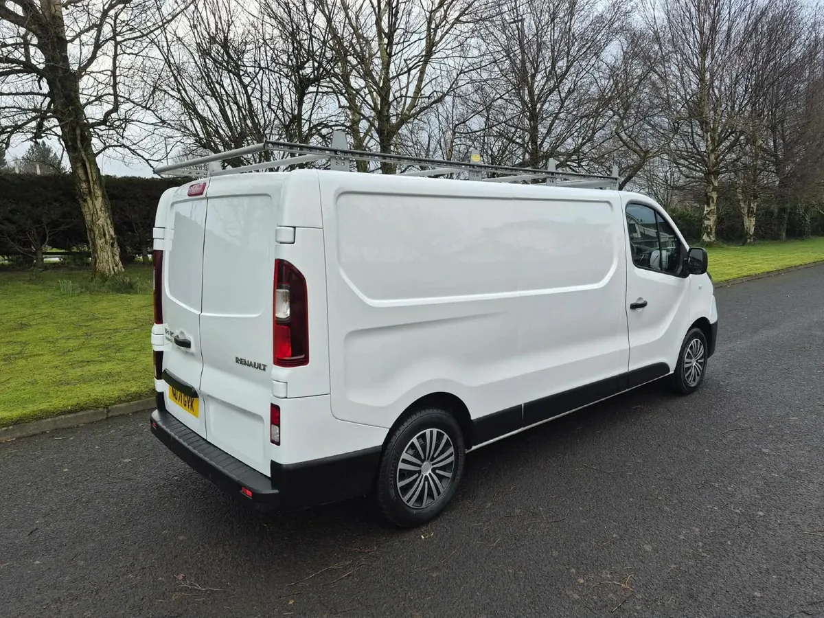 2021 Renault Trafic LL30 Business+ Energy 2.0 DCI. - Image 4