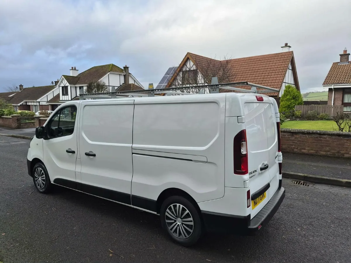2021 Renault Trafic LL30 Business+ Energy 2.0 DCI. - Image 2