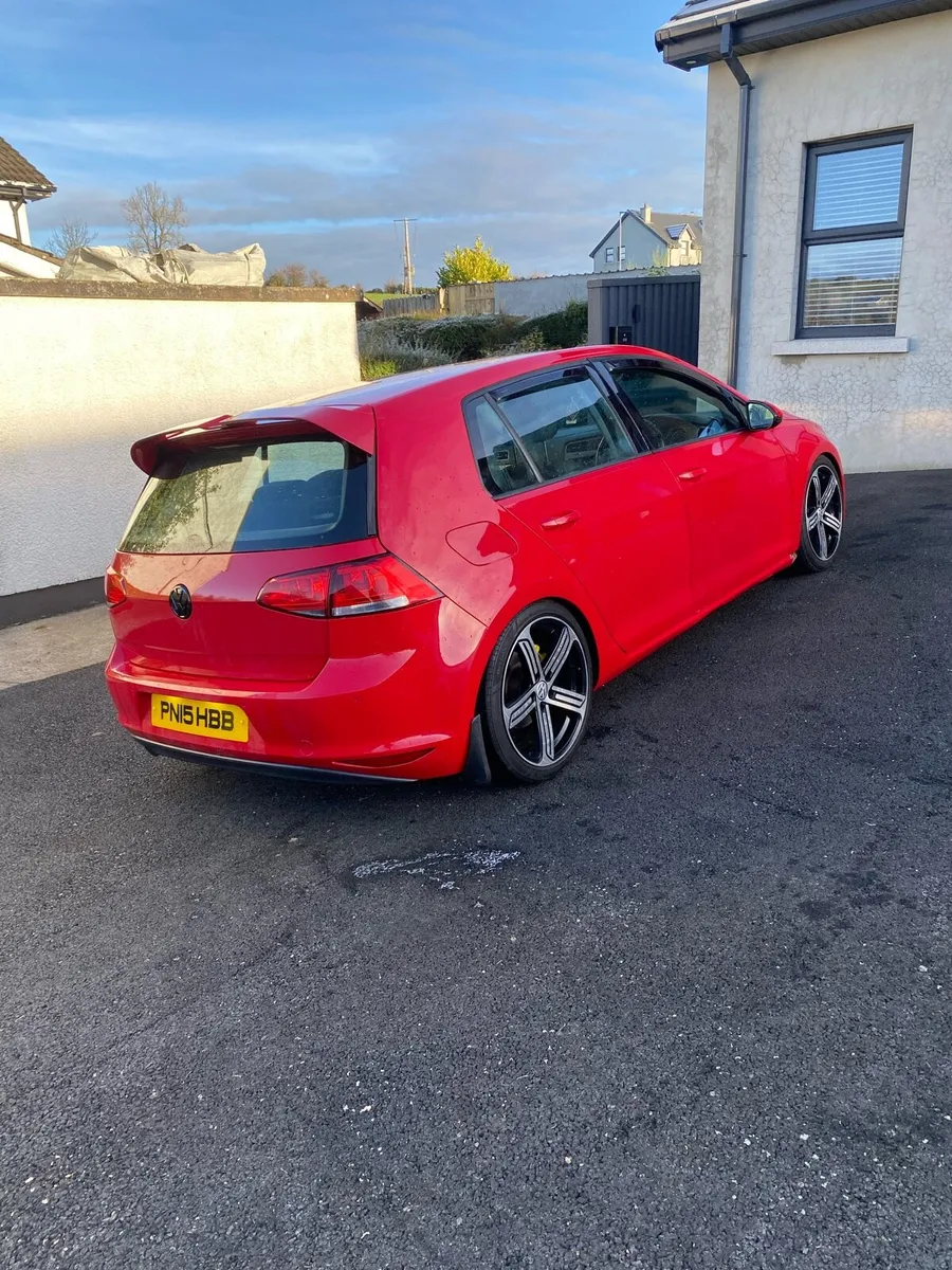 2015 Volkswagen Golf Match - Image 3