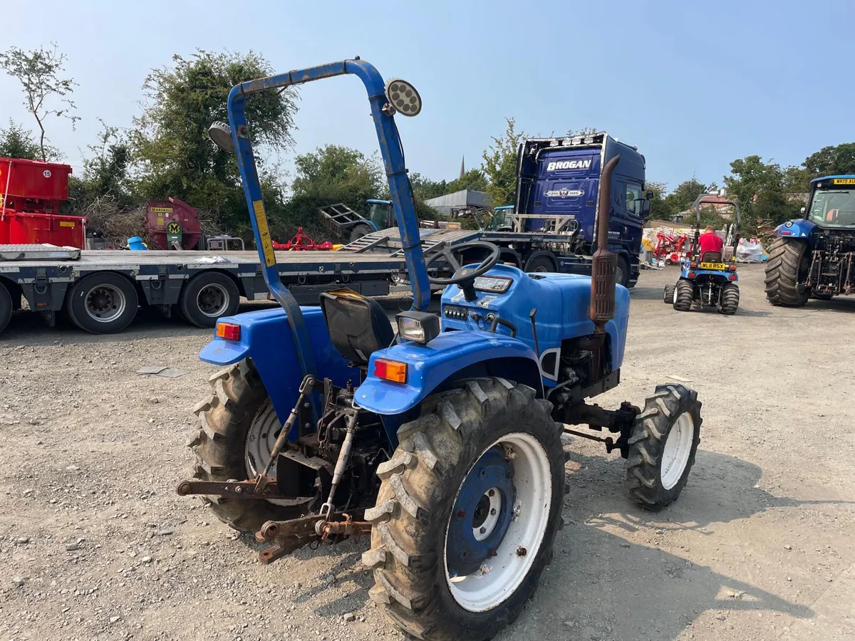 Jinma 254 Compact Tractor - Image 3