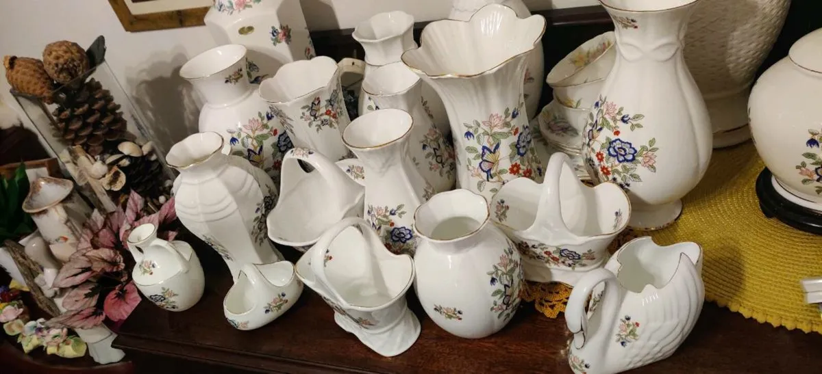 Porcelain collection of TARA - Image 2