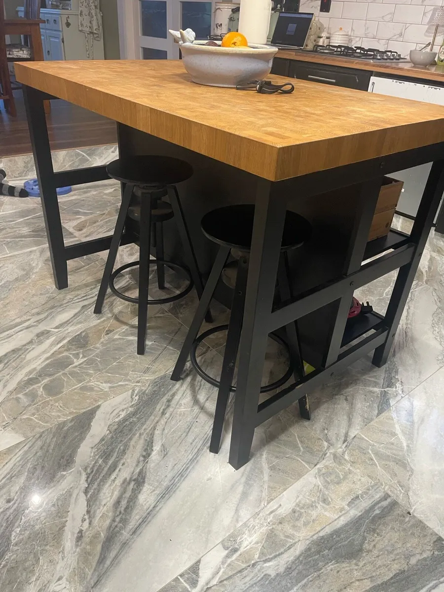 Kitchen Island - Image 2