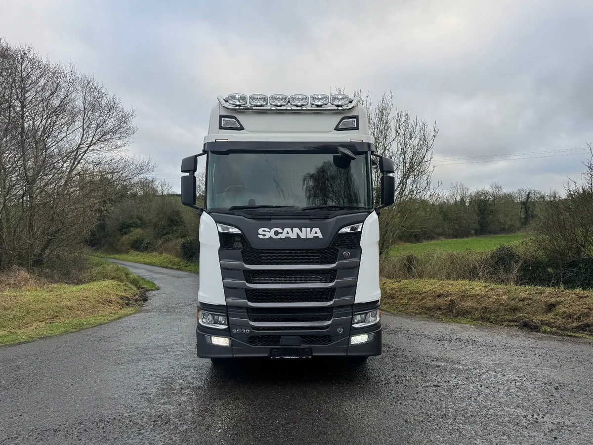 2022 Scania 530S 6x2 tag axle. Ref No: 2589 - Image 2