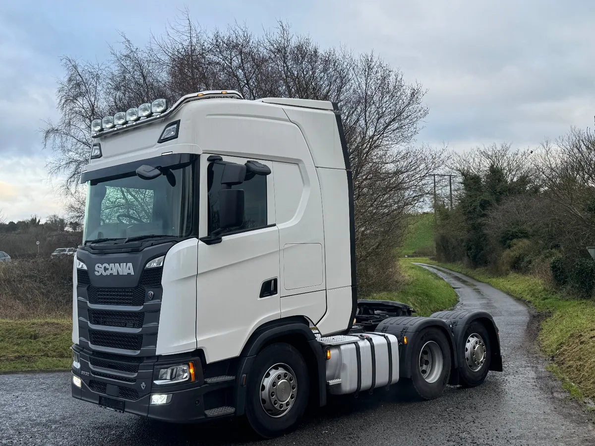 2022 Scania 530S 6x2 tag axle. Ref No: 2589 - Image 1