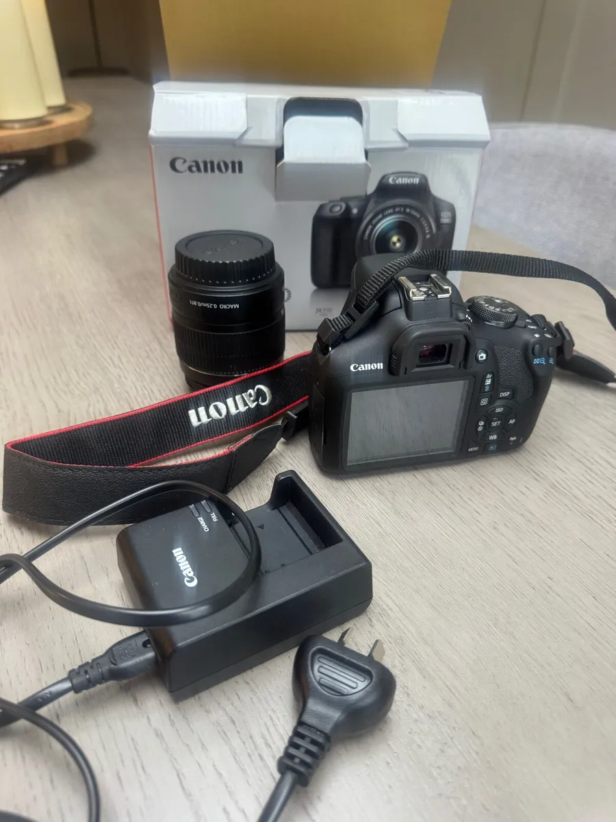 Canon EOS 1500D - Image 1