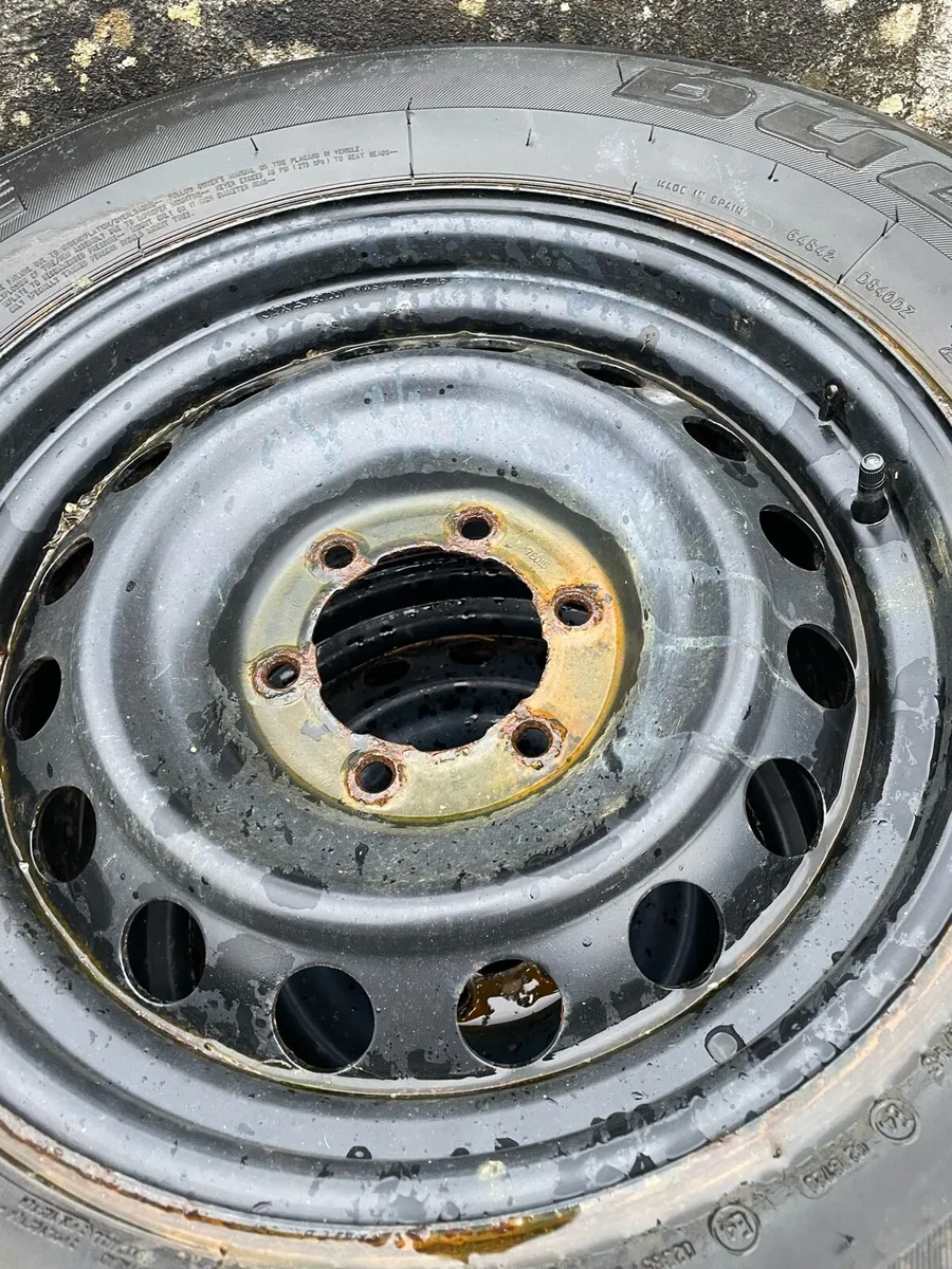 Landcruiser tyres & wheels - Image 3