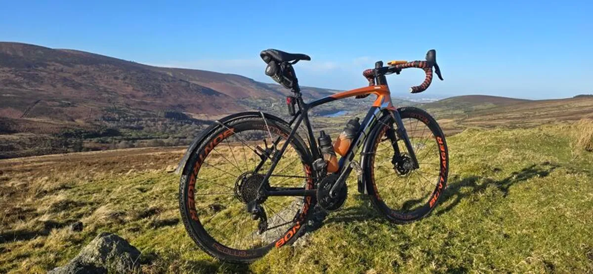 Trek Emonda SL7 - Size 54 - Carbon - Image 3